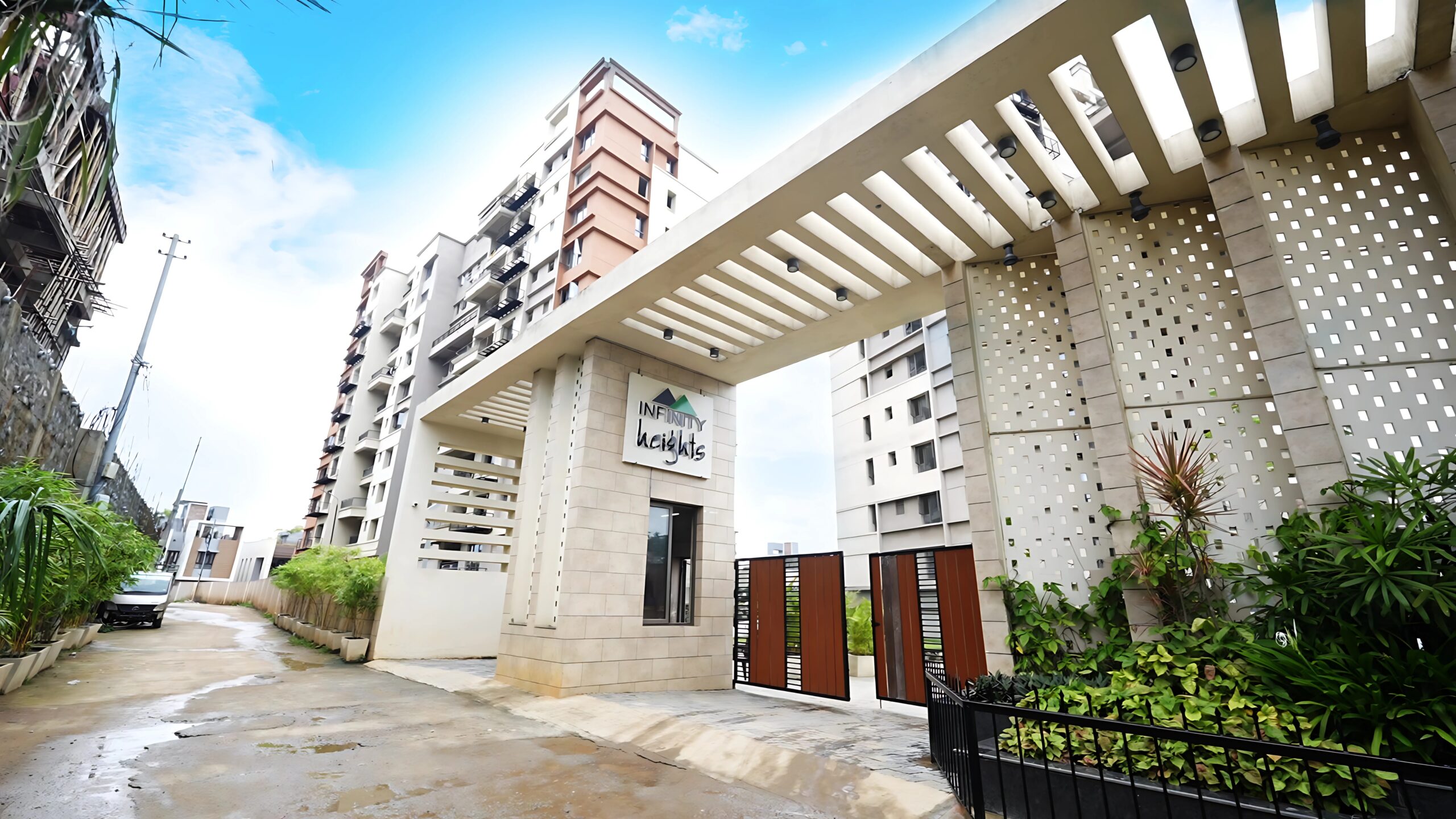 Clubhouse, Luxury Apartments, green homes, Luxury Apartments